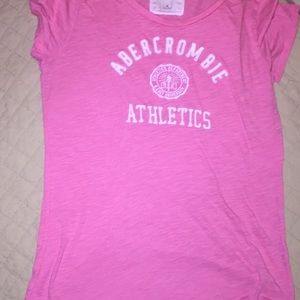 ☔️3 for $10 ☔️ A&F t shirt